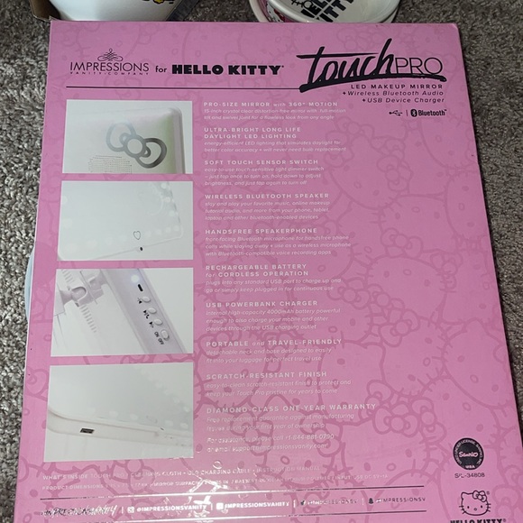 Hello kitty touch pro led makeup mirror - Picture 2 of 2